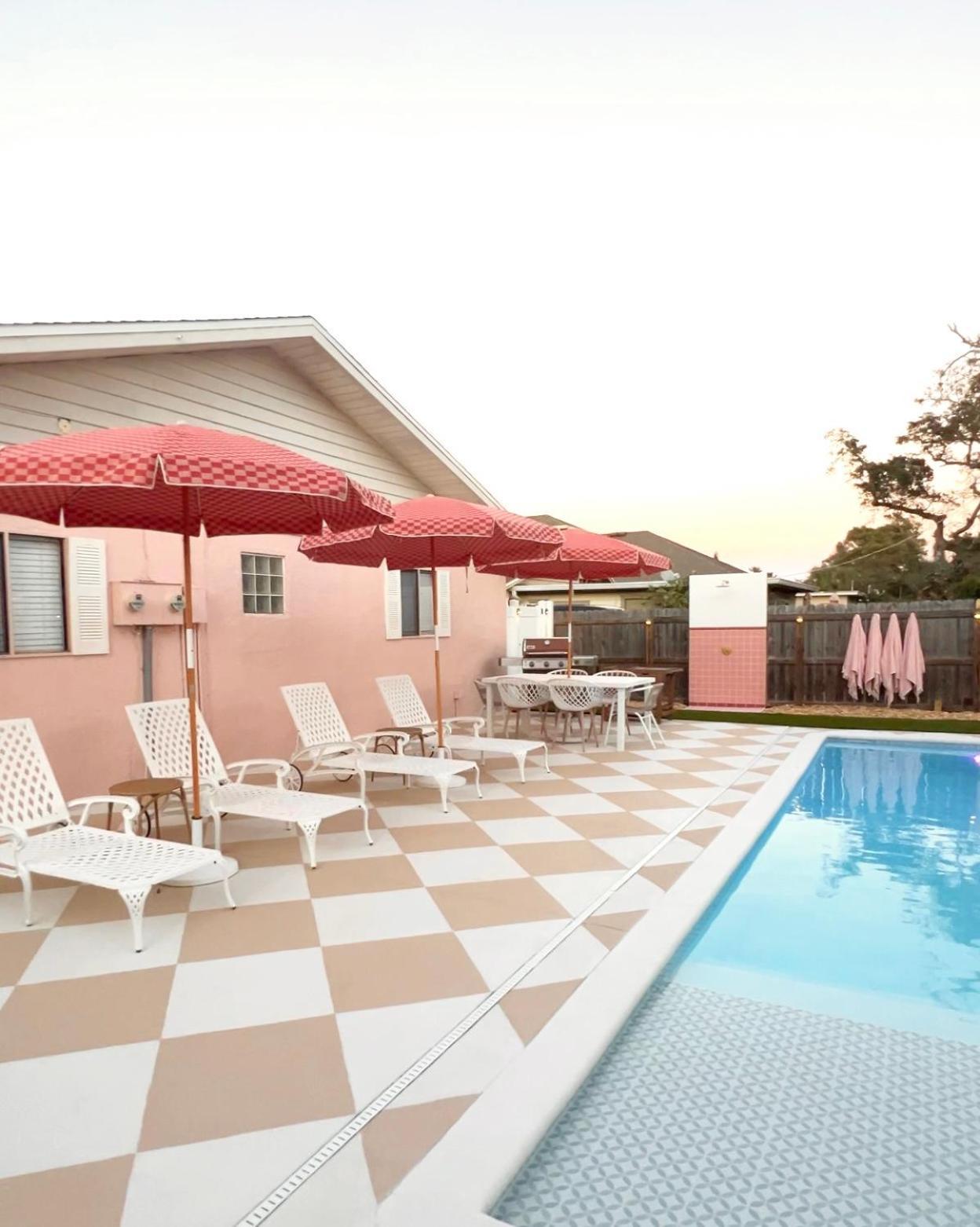 Luxury Villa 3 Blocks From The Beach With A Pool, Fire Pit And Outdoor Oasis Cape Canaveral Dış mekan fotoğraf