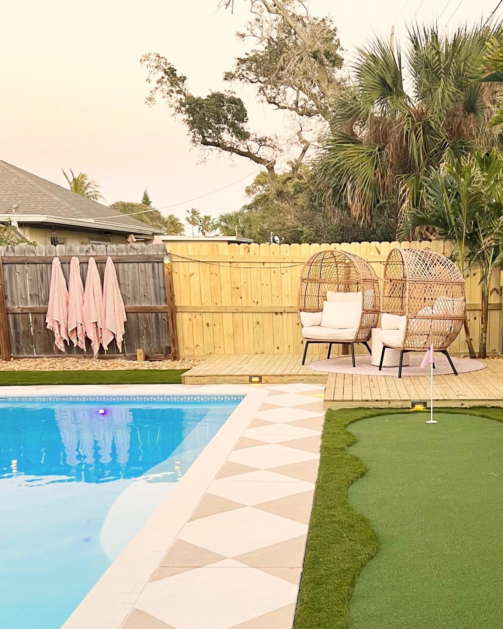 Luxury Villa 3 Blocks From The Beach With A Pool, Fire Pit And Outdoor Oasis Cape Canaveral Dış mekan fotoğraf